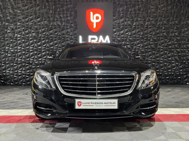 Mercedes-Benz S-Class view 2
