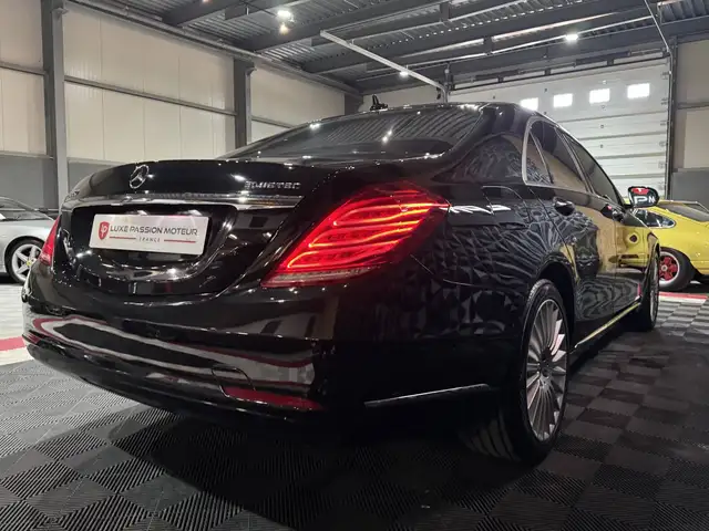 Mercedes-Benz S-Class view 7