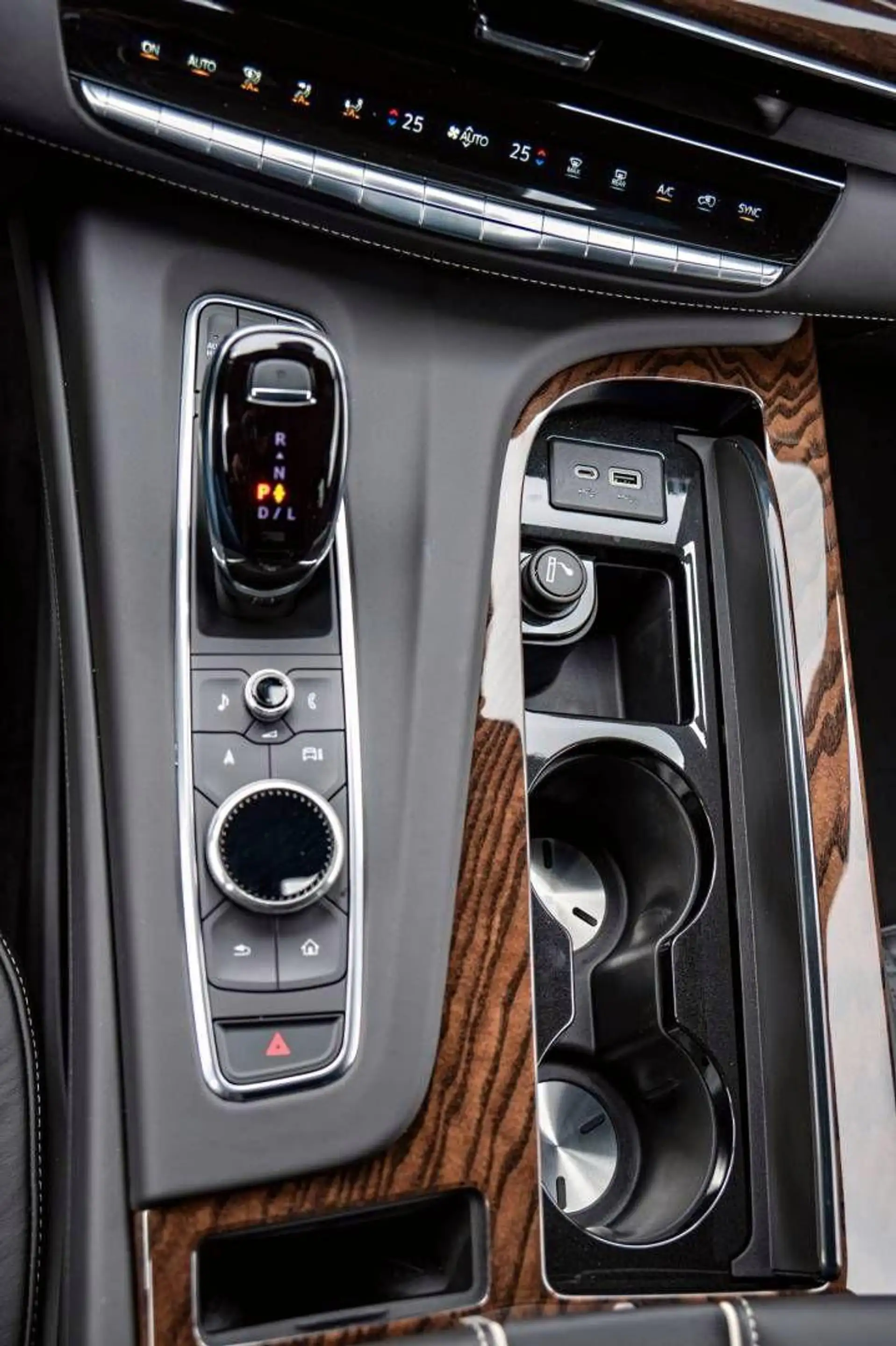 Cadillac Escalade 6,2l Sport Platinum ESV,Nachtsicht,LPG,Folie — photo 14