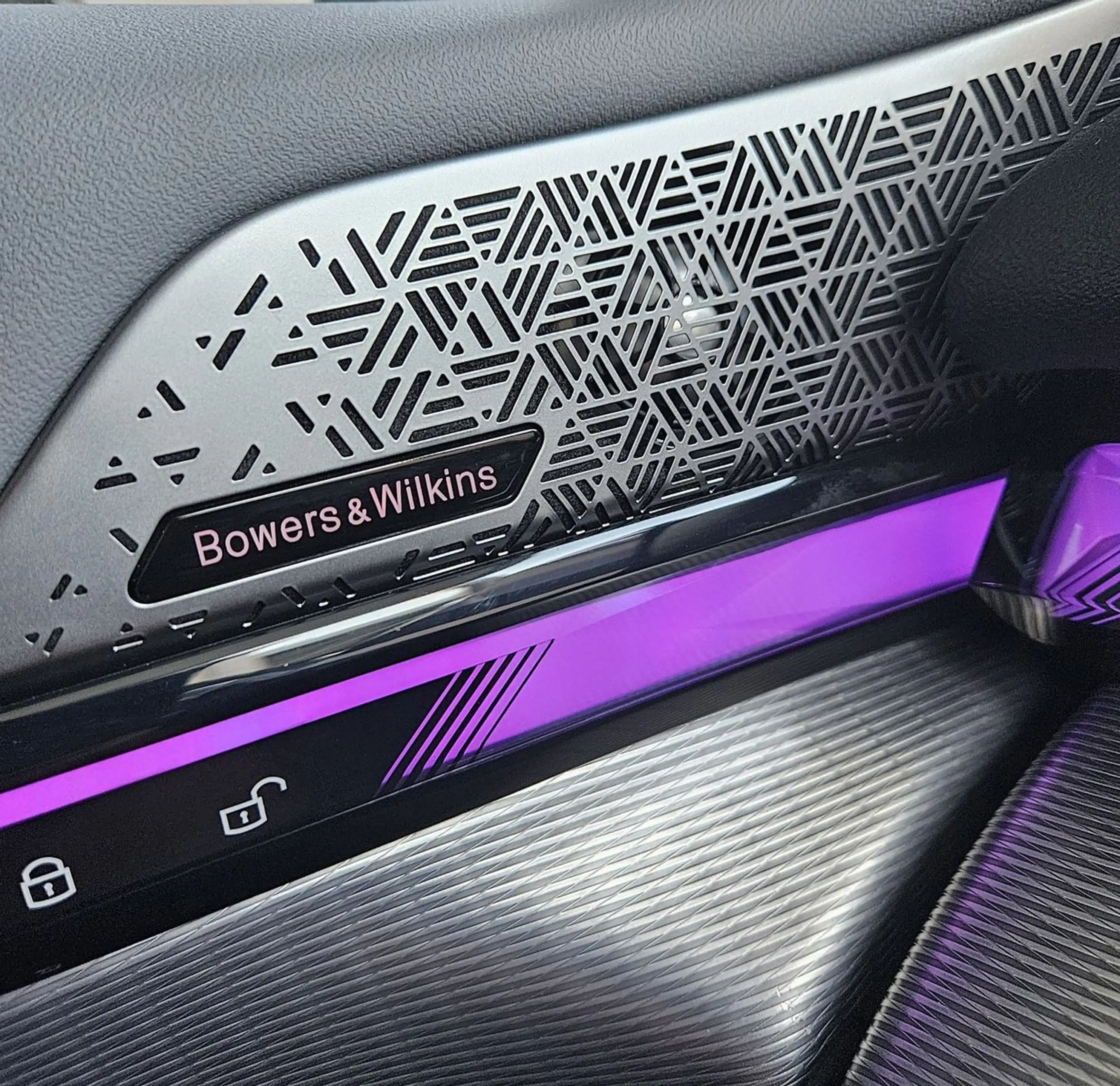 BMW 550 e xDrive M Sport Merino Integral 1Hand — photo 15