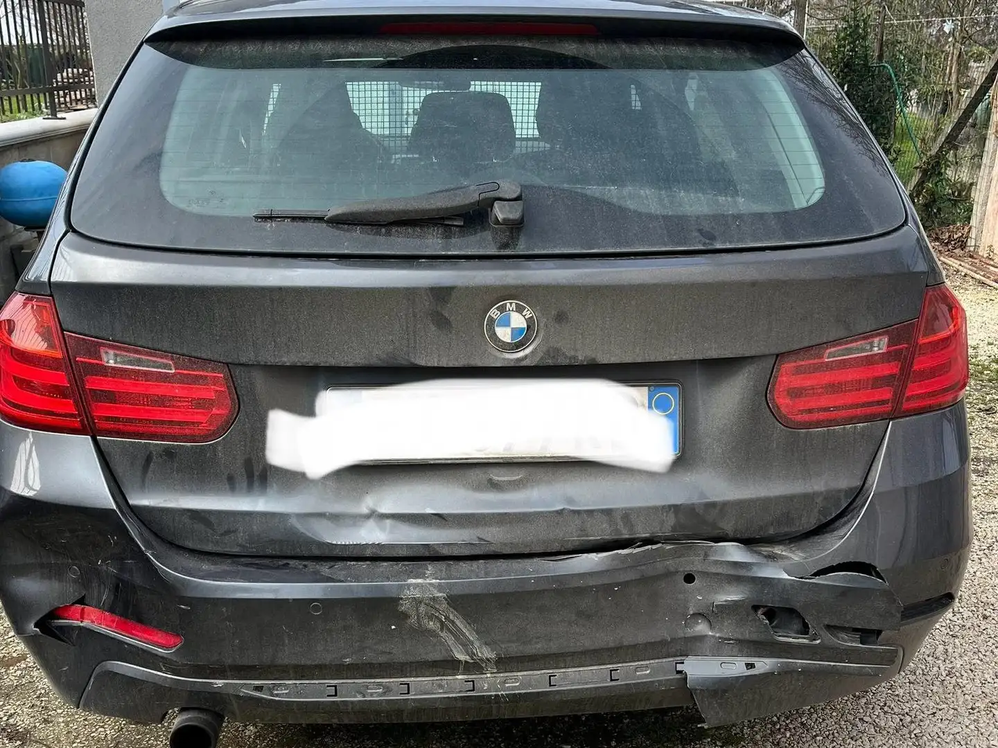 BMW 316 316d Touring Business auto - 1