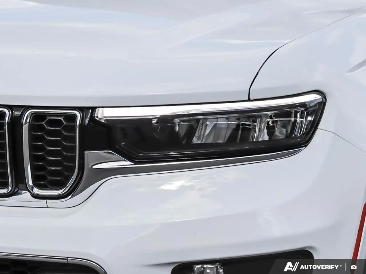 Jeep Grand Cherokee снимка Jeep Grand Cherokee