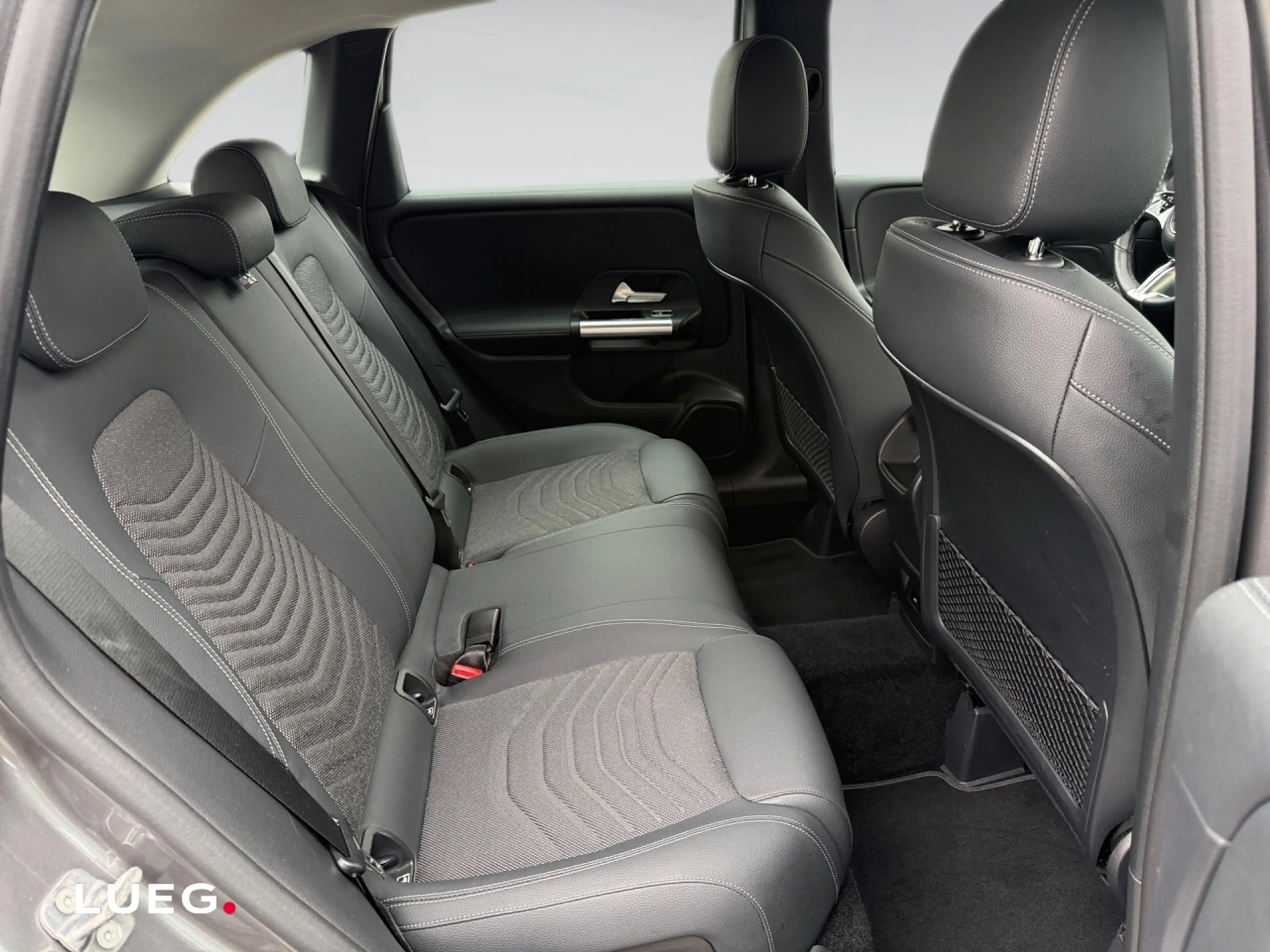 Mercedes-Benz B 220 d PROGRESSIVE+RÜCKFK+MEMORY+LENKRHZ+VERKZ — photo 13