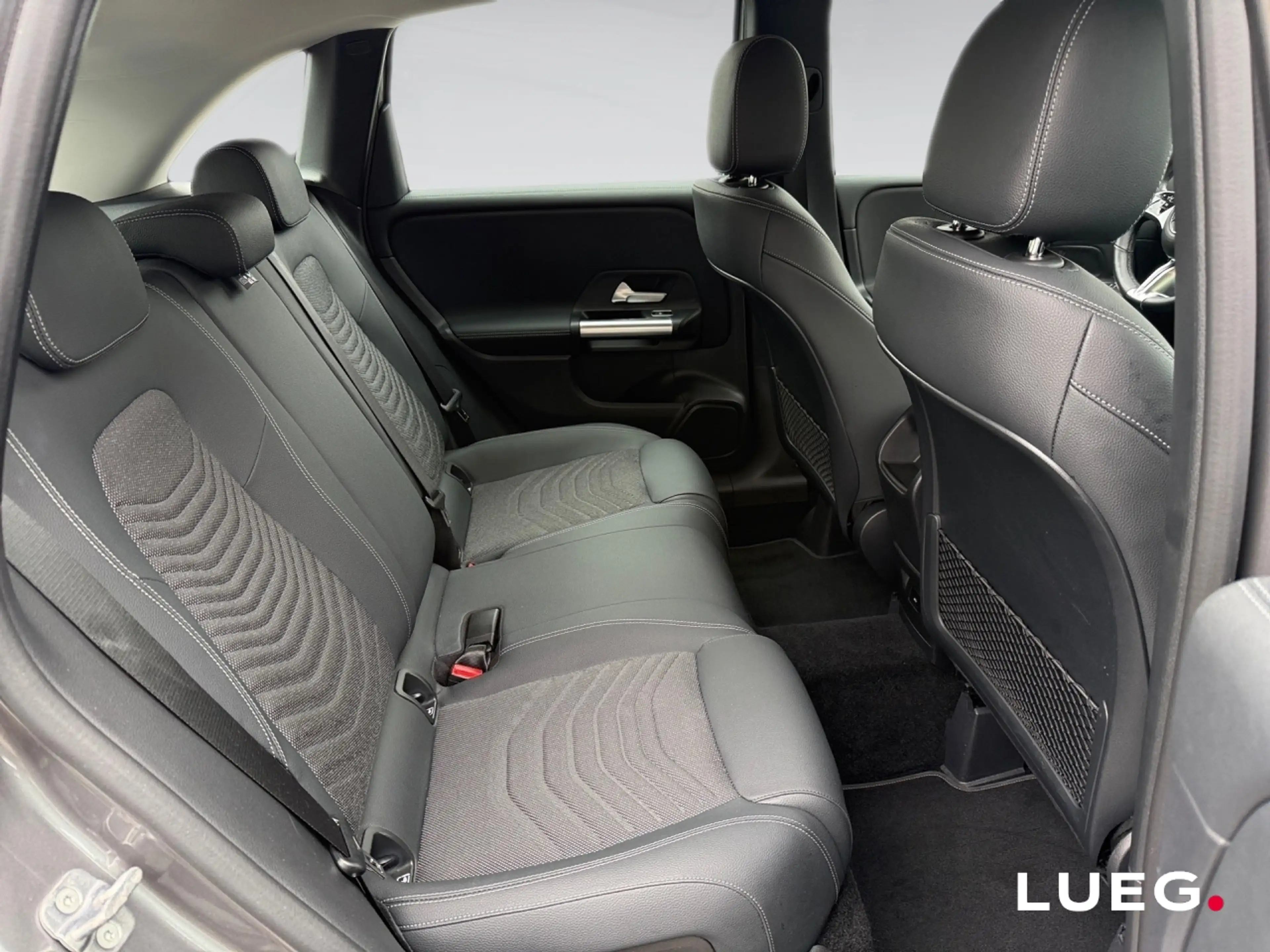 Mercedes-Benz B 220 d PROGRESSIVE+RÜCKFK+MEMORY+LENKRHZ+VERKZ — photo 13