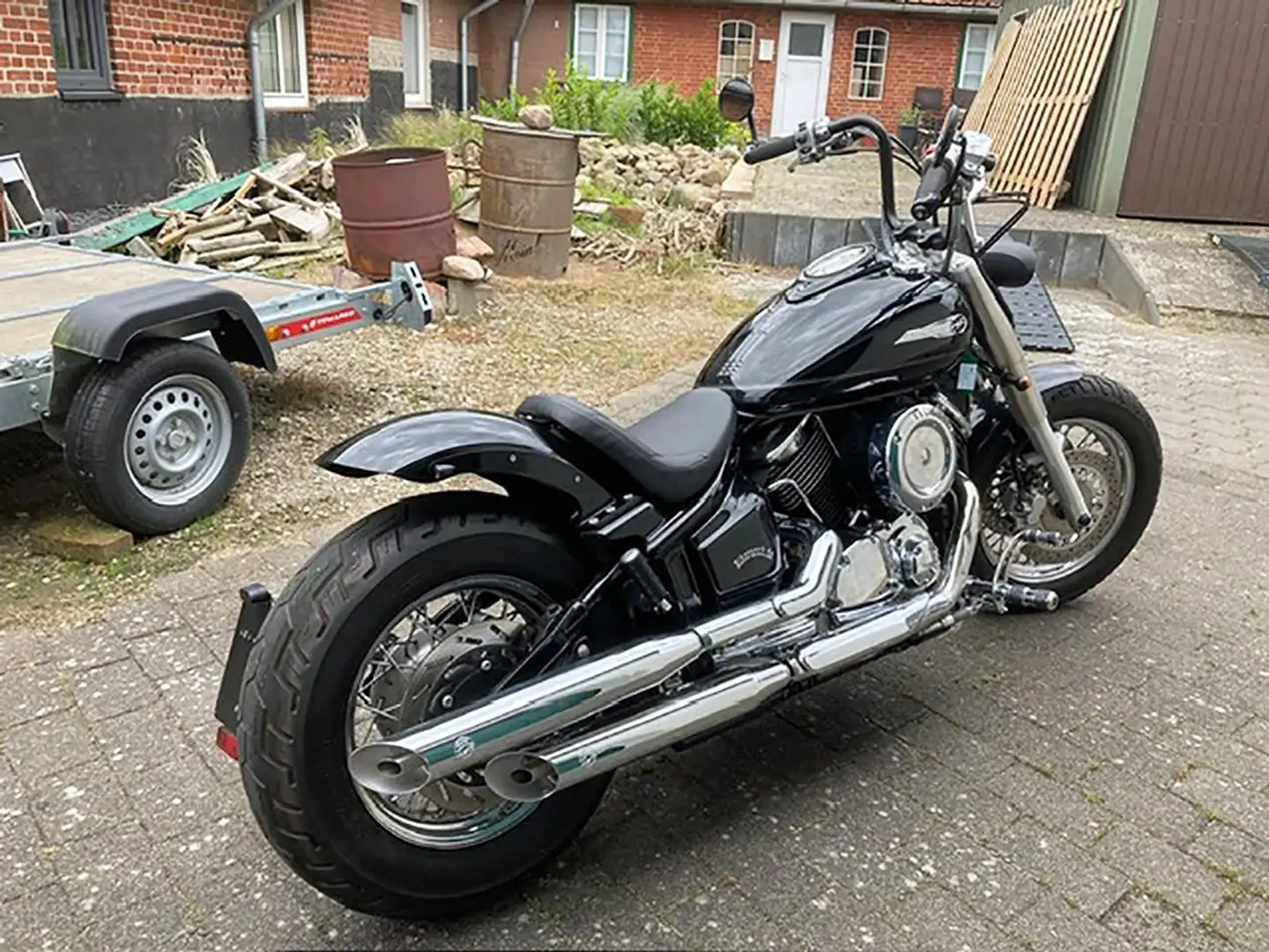 Yamaha XVS 1100 DragStar Classic Umbau Vorverle, APE, IOWA 1.Hand Schwarz - 1