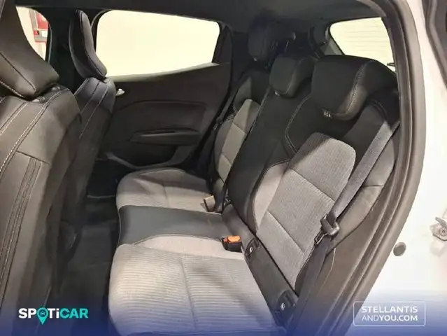 Renault Clio view 10