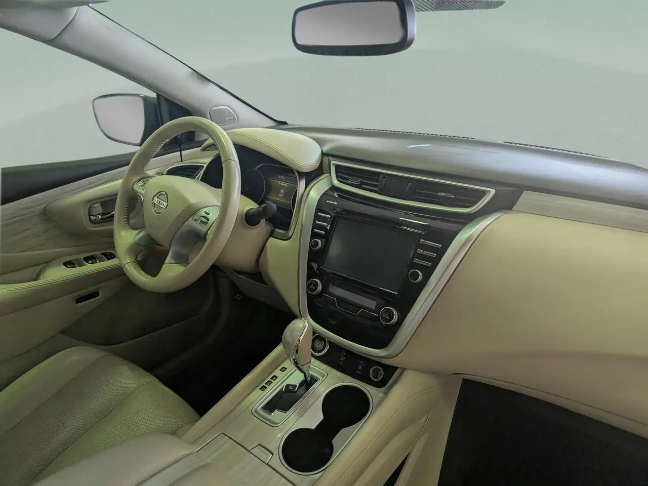 Nissan Murano снимка Nissan Murano