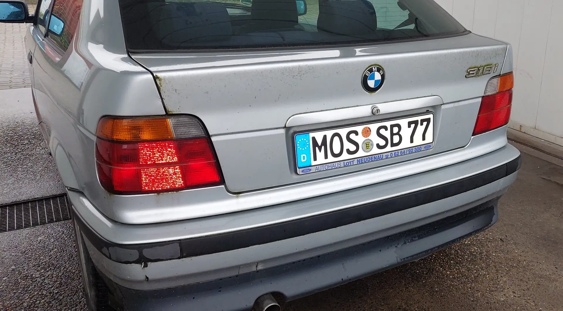 BMW 316 Silver - 2