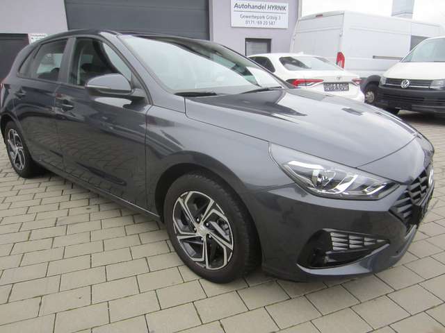 Hyundai i30 Aut. Mild-Hybrid,Kamera,PDC