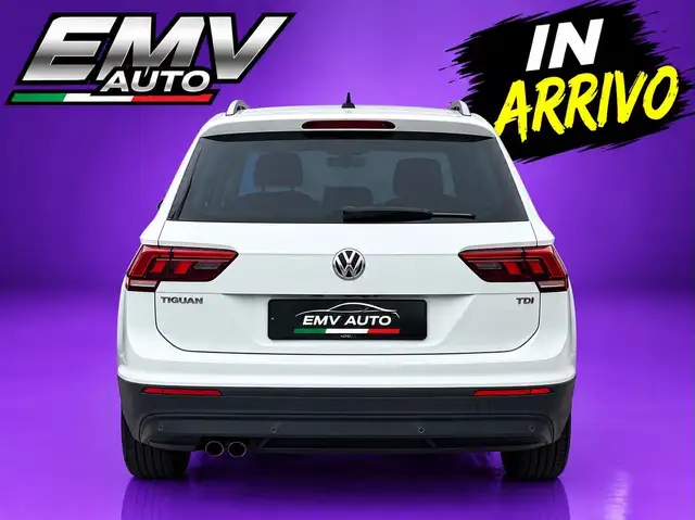 Volkswagen Tiguan view 11