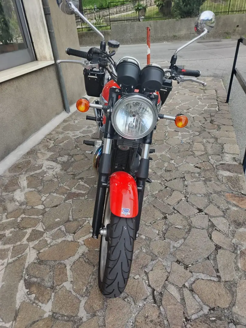 Triumph Bonneville SE Zwart - 2
