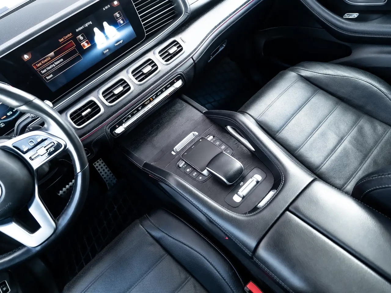 Mercedes-Benz GLS снимка Mercedes-Benz GLS