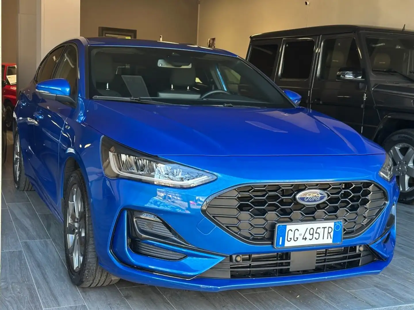 Ford Focus Focus 1.0 Hybrid ST-Line Design 125cv Bleu - 1