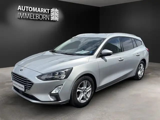 Ford Focus view 4