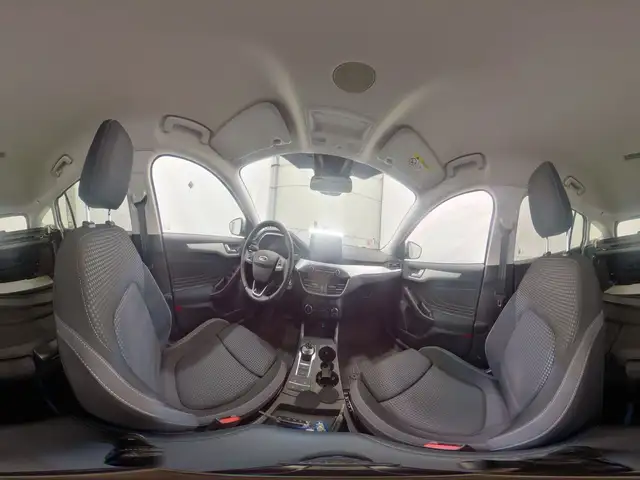Ford Focus view 13