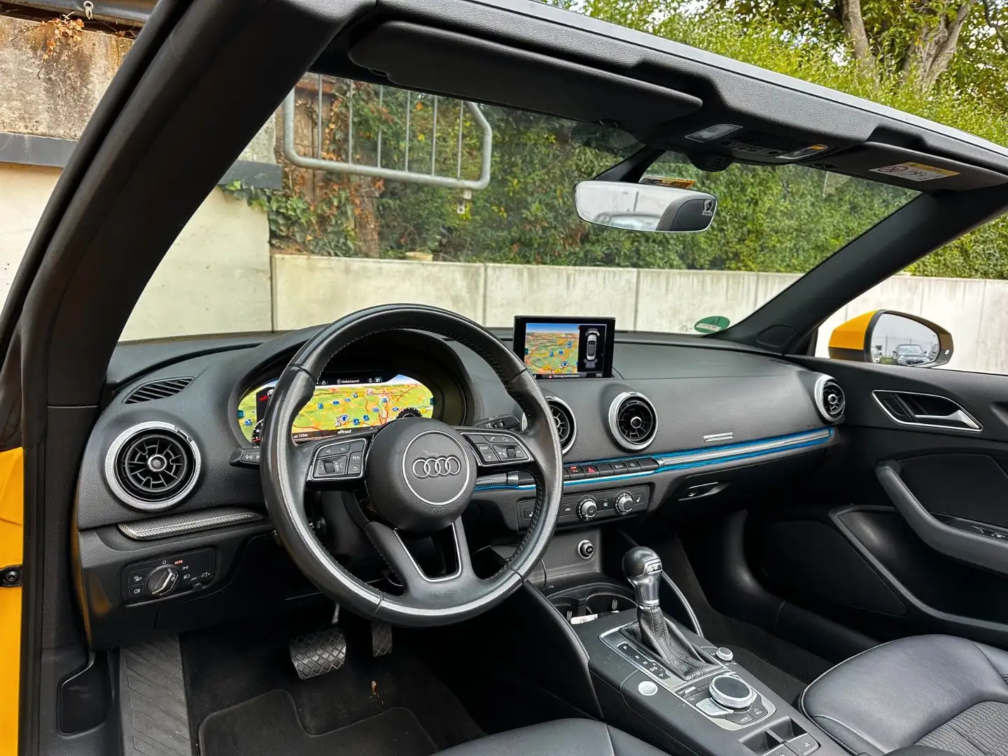 Audi A3 Cabrio 35 TFSI design*DigitCockpit*S tronic Jaune - 2