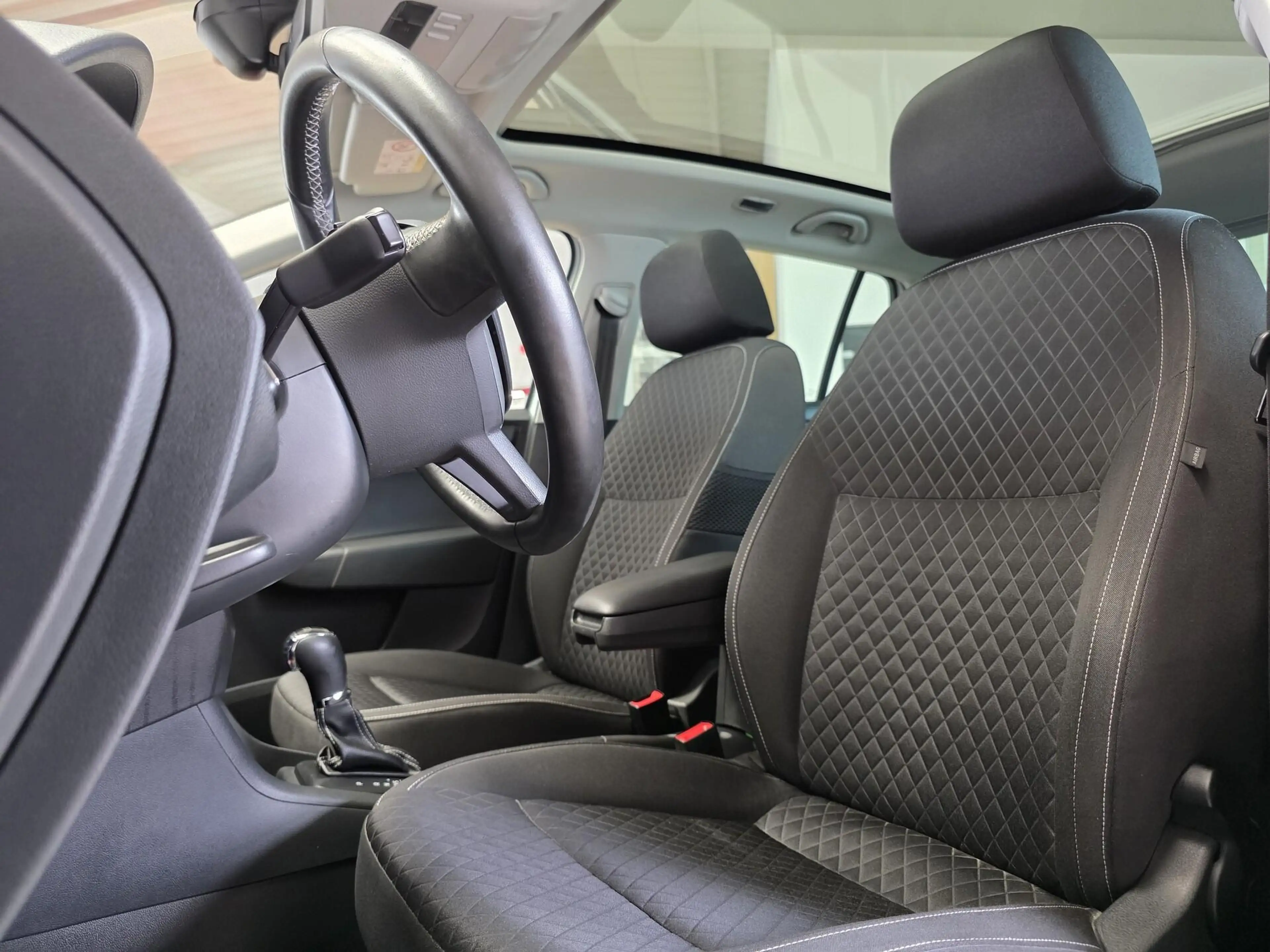 Skoda Rapid/Spaceback Rapid 1.2 TSI SB Edition DSG/Pano/Navi/Xenon/Tempo — photo 14