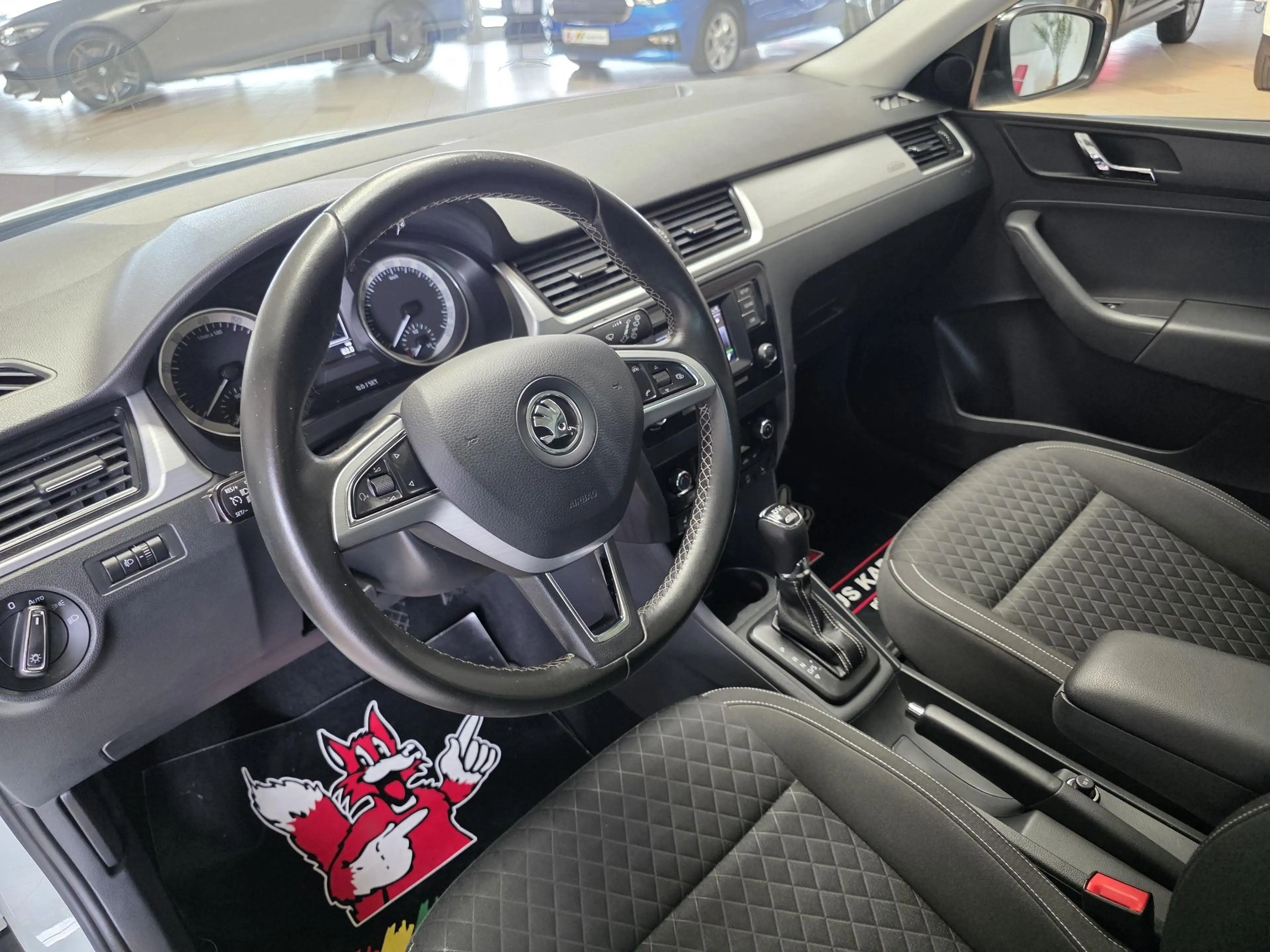 Skoda Rapid/Spaceback Rapid 1.2 TSI SB Edition DSG/Pano/Navi/Xenon/Tempo — photo 15