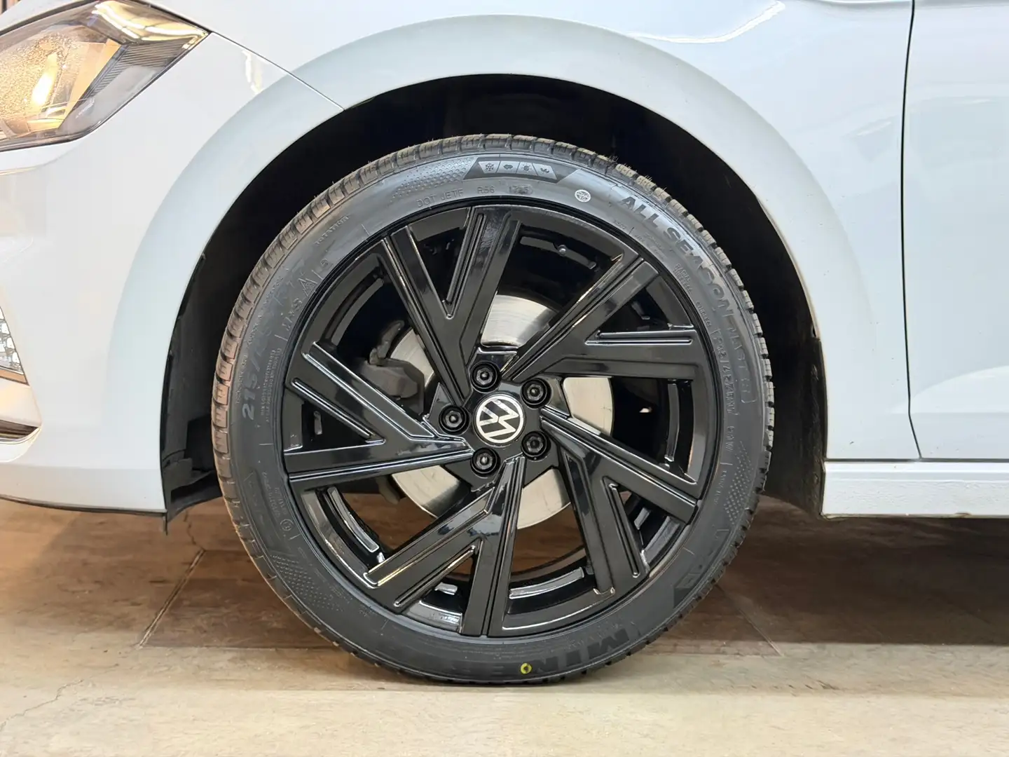 Volkswagen Polo 1.6 TDI R-Line 2018 PANO CRUISE NAVI CAR-PLAY Blanc - 2