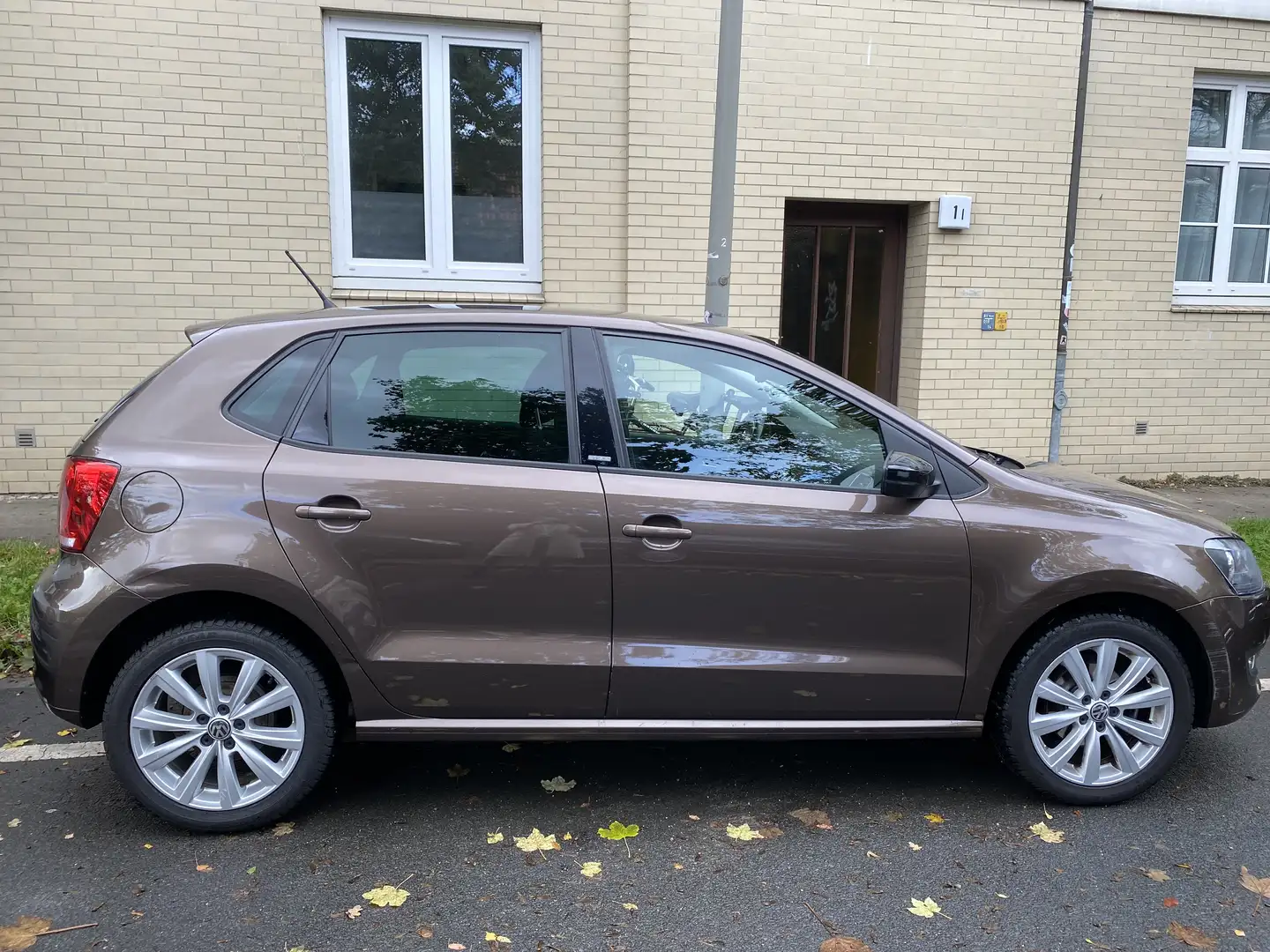Volkswagen Polo 1.2 MATCH - 1