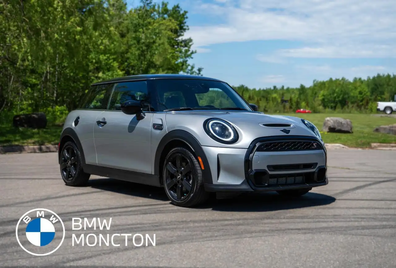 2024 MINI 3 Door