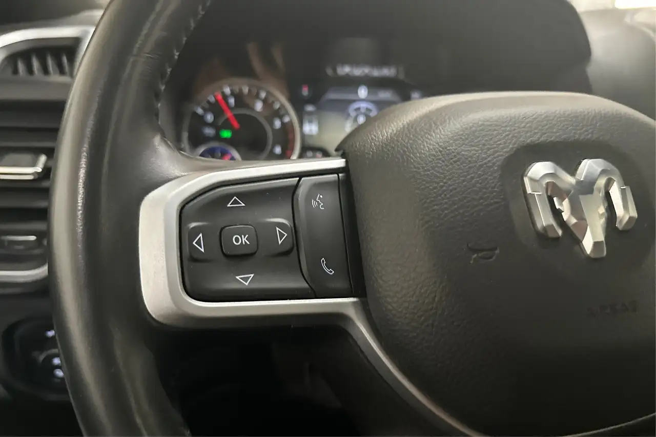 RAM 2500 снимка RAM 2500