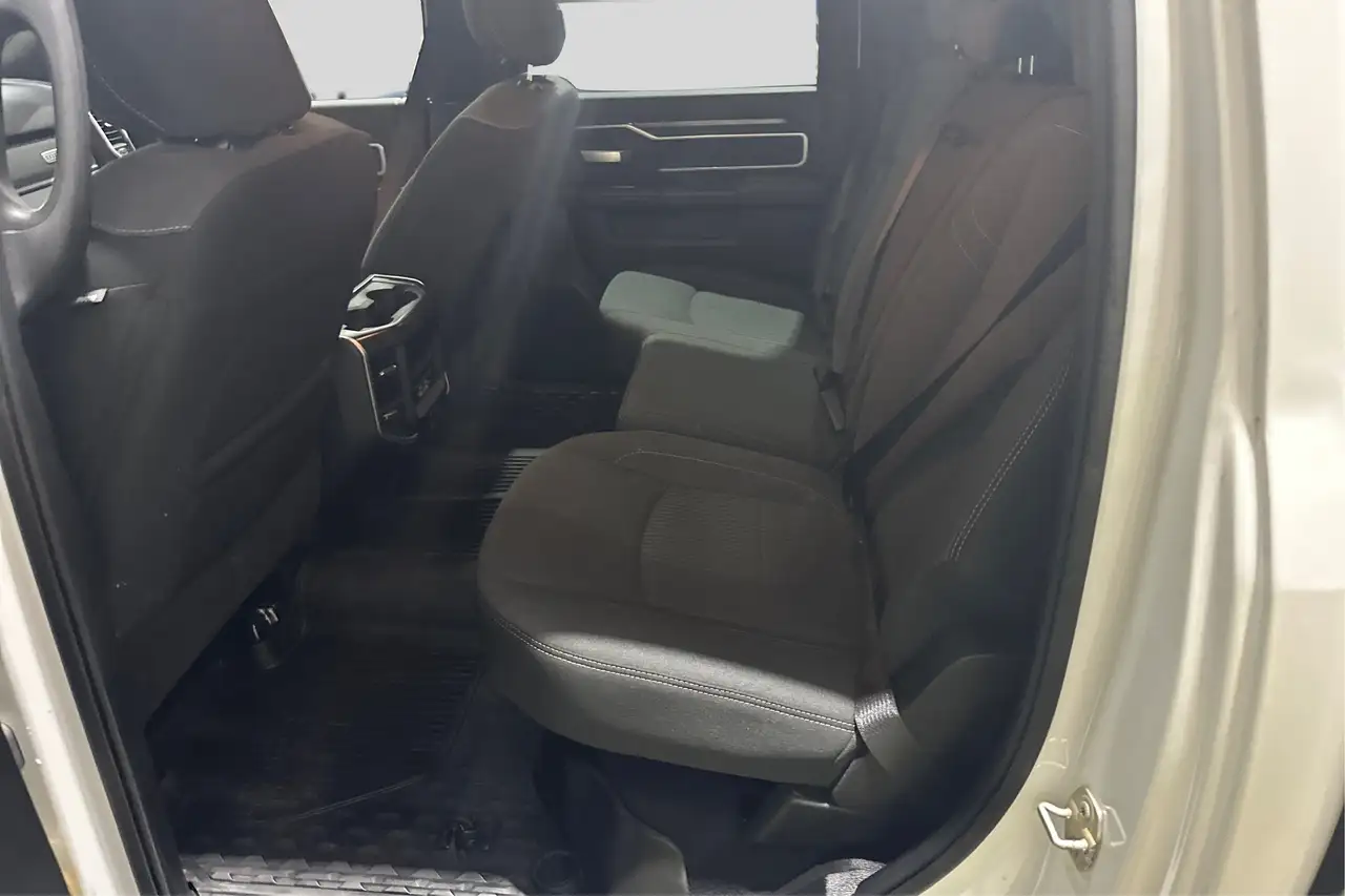 RAM 2500 снимка RAM 2500