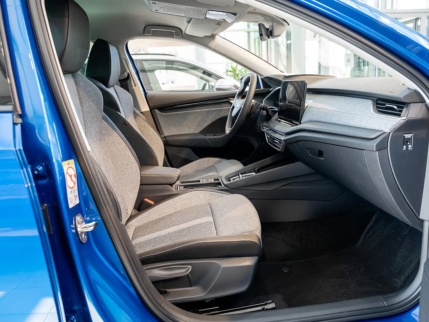 Skoda Octavia Combi 2.0 TDI Tour MATRIX-LED 360° Blau - 2