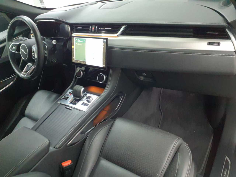 Jaguar F-Pace F-Pace D200 AWD R-Dynamic S Leder HuD — photo 9