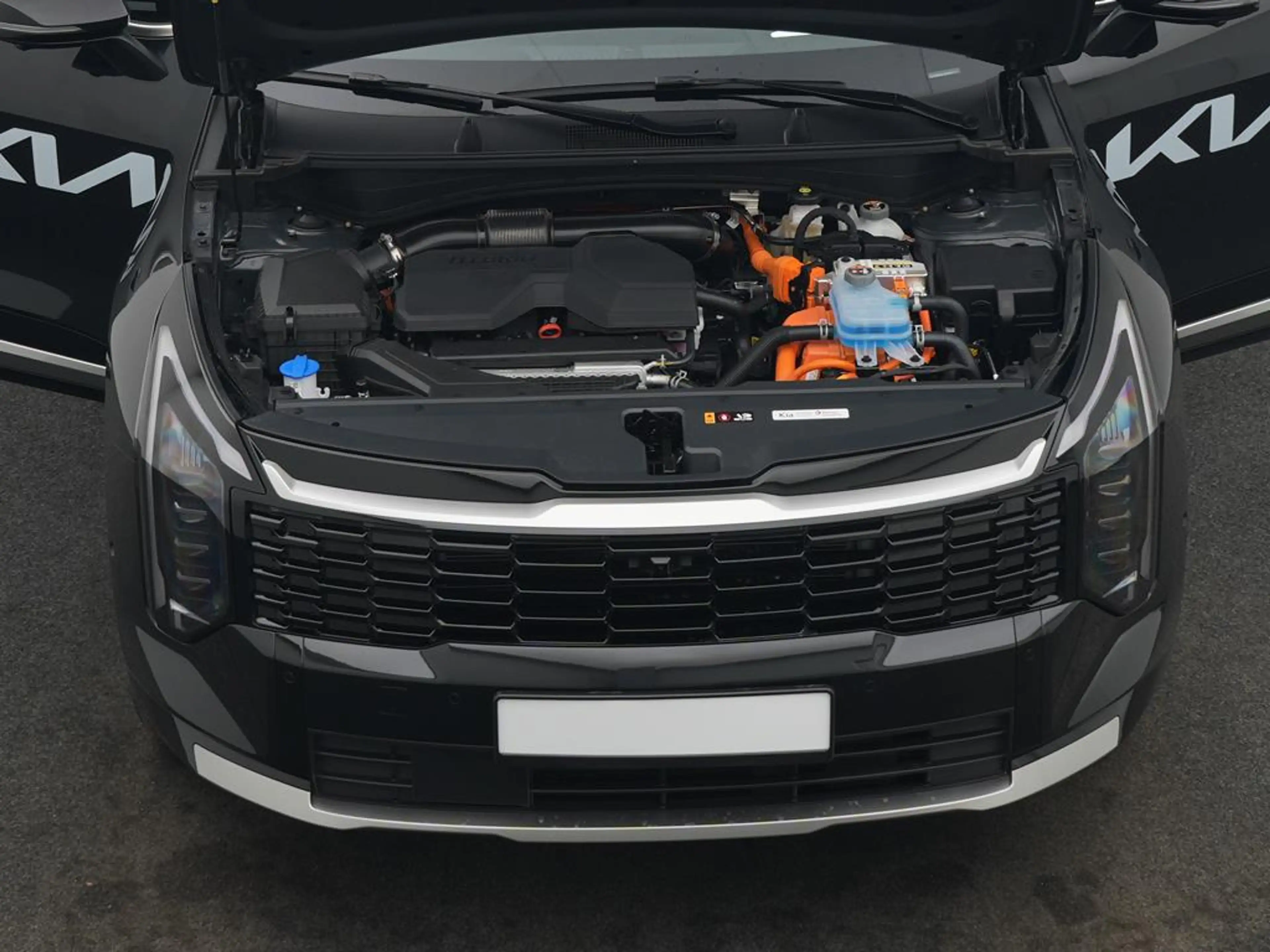 Kia Sportage 1.6T PHEV 2WD SPI DRIVE — photo 8