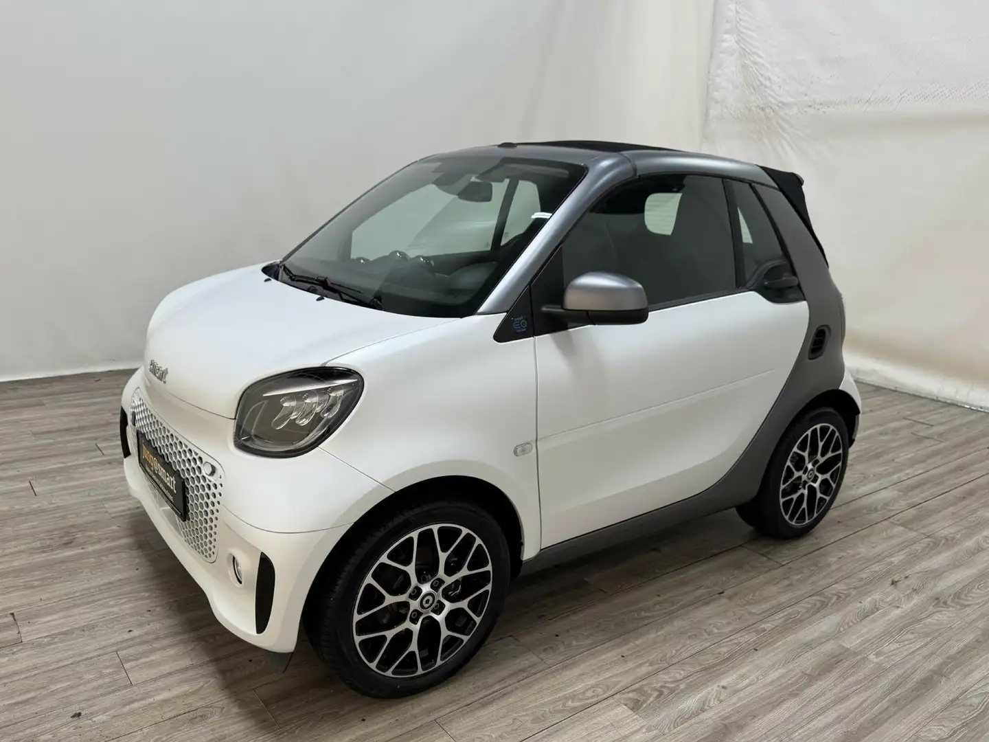 smart forTwo fortwo EQ cabrio prime *Exclusive*EDW*Kamera*LED Weiß - 2