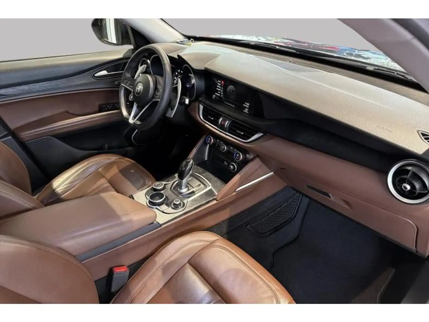 Alfa Romeo Stelvio Super Blau - 2