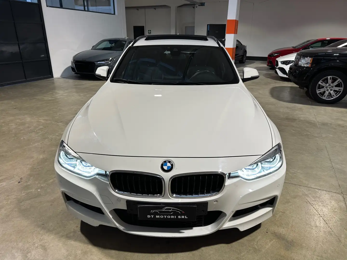 BMW 318 d Touring Msport TETTO - FRENI M-PELLE-SEDILI RISC Bianco - 2