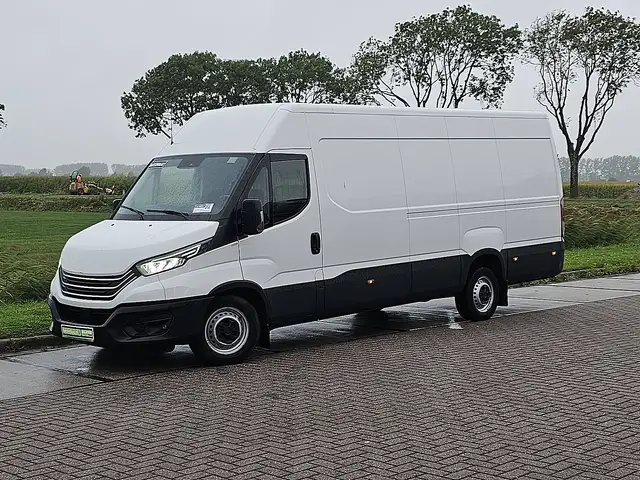 Iveco Daily 35S18HV 3.0L 410 L4H2 Cruise control, Airco, Navi,