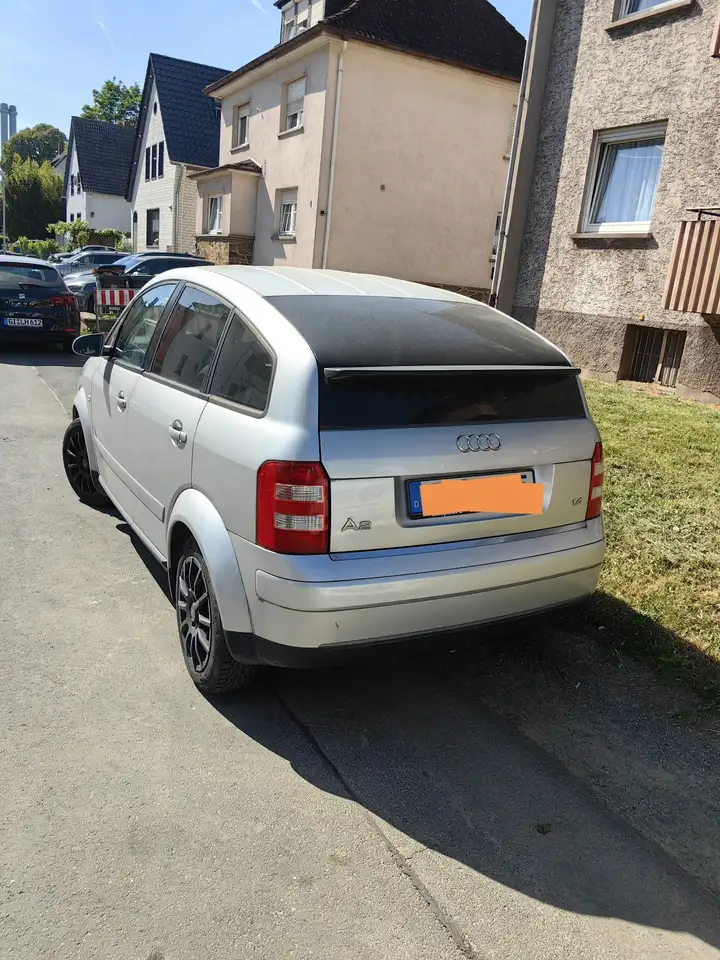 Audi A2