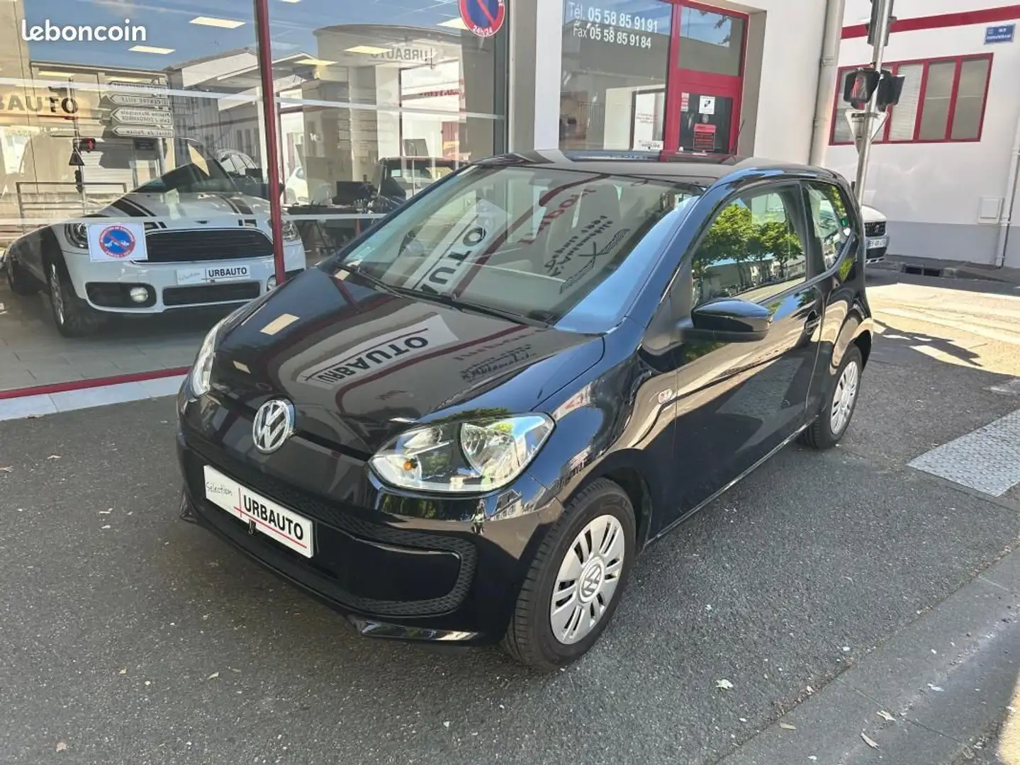 Volkswagen up! 1.0 ESS 60 ACTIVE Noir - 1
