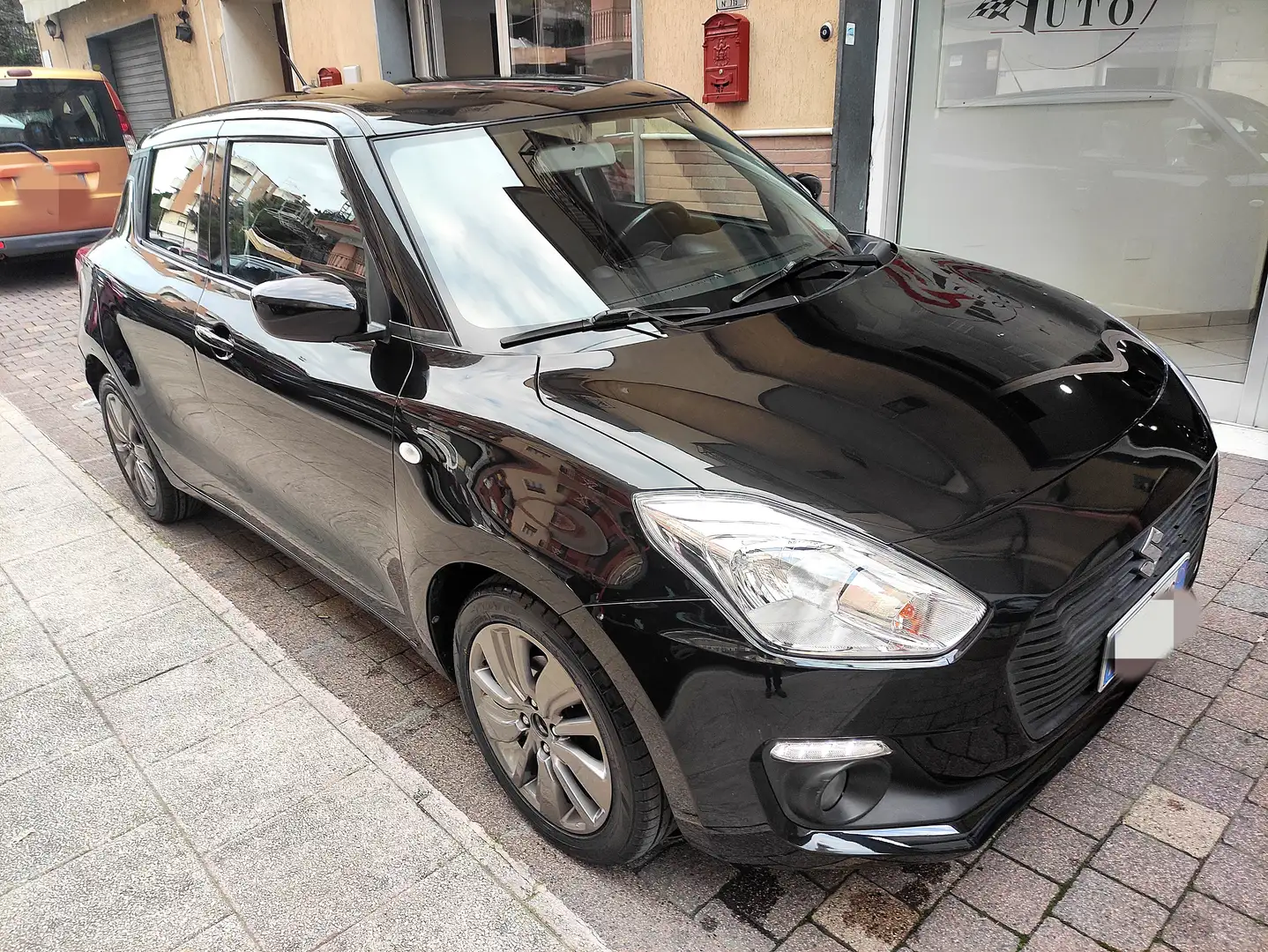 Suzuki Swift Swift VI 2017 1.2 dualjet Easy 2wd my19 Noir - 1