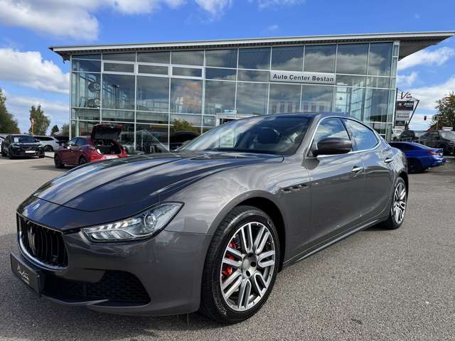 Maserati Ghibli 3.0 V6/LEDER/KAMERA/CAR PLAY/MEMORY/PDC