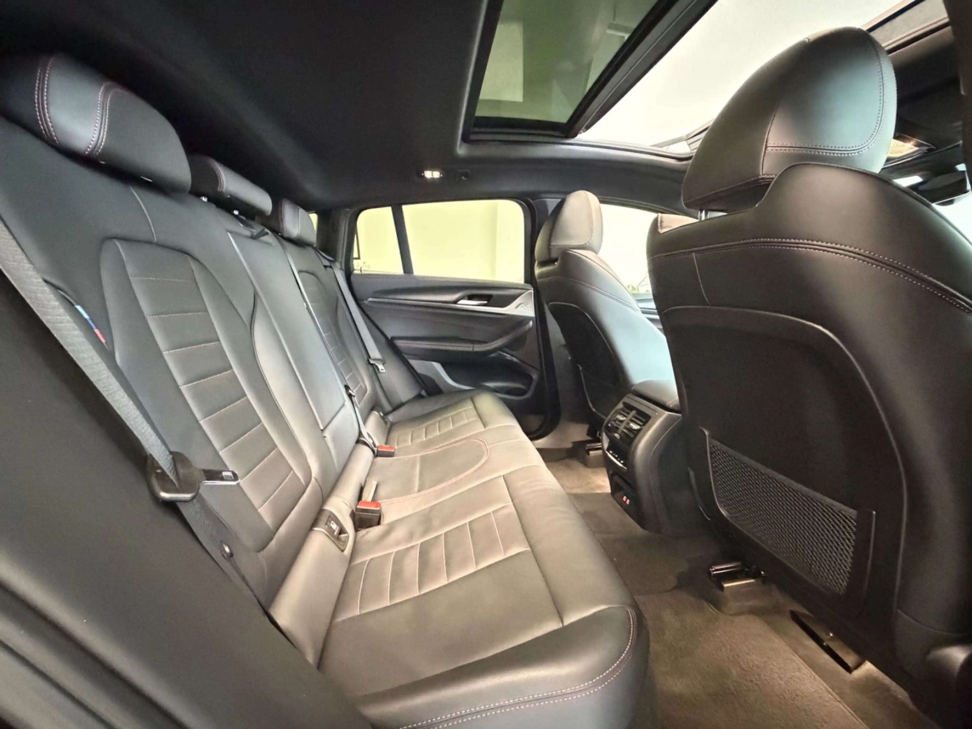 BMW X4 xDrive 30 d M Sport Paket, Leder, PANORAMA — photo 14