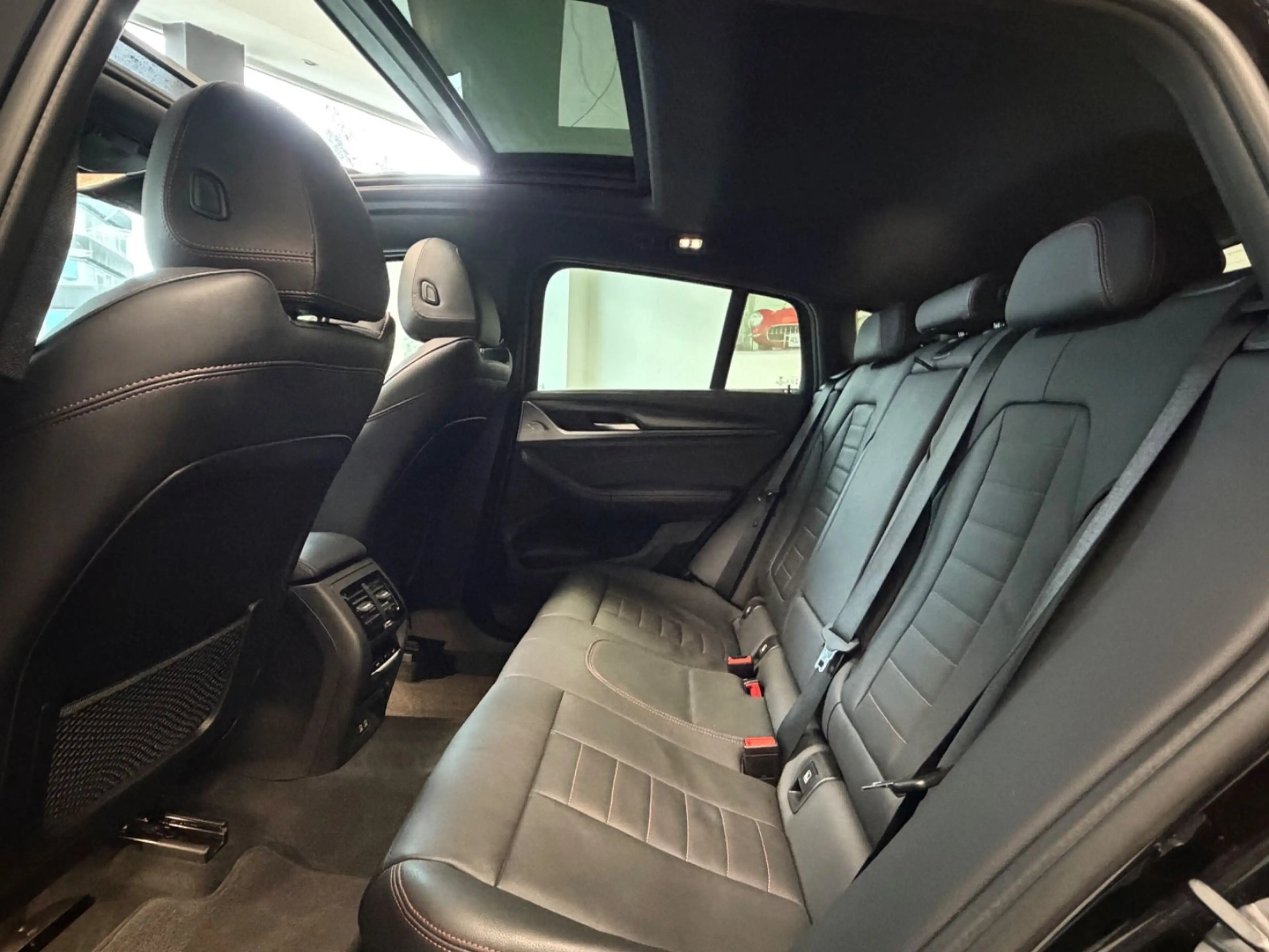 BMW X4 xDrive 30 d M Sport Paket, Leder, PANORAMA — photo 15