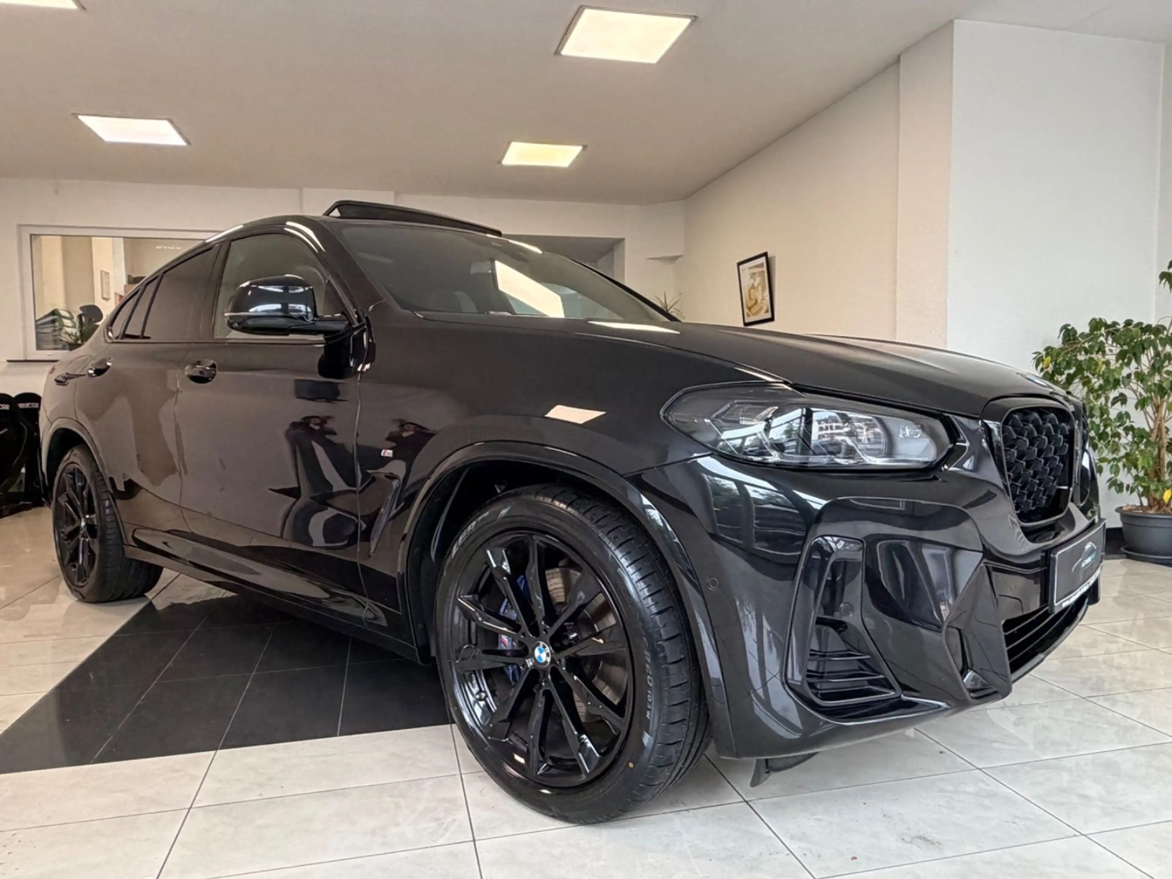 BMW X4 xDrive 30 d M Sport Paket, Leder, PANORAMA — photo 3