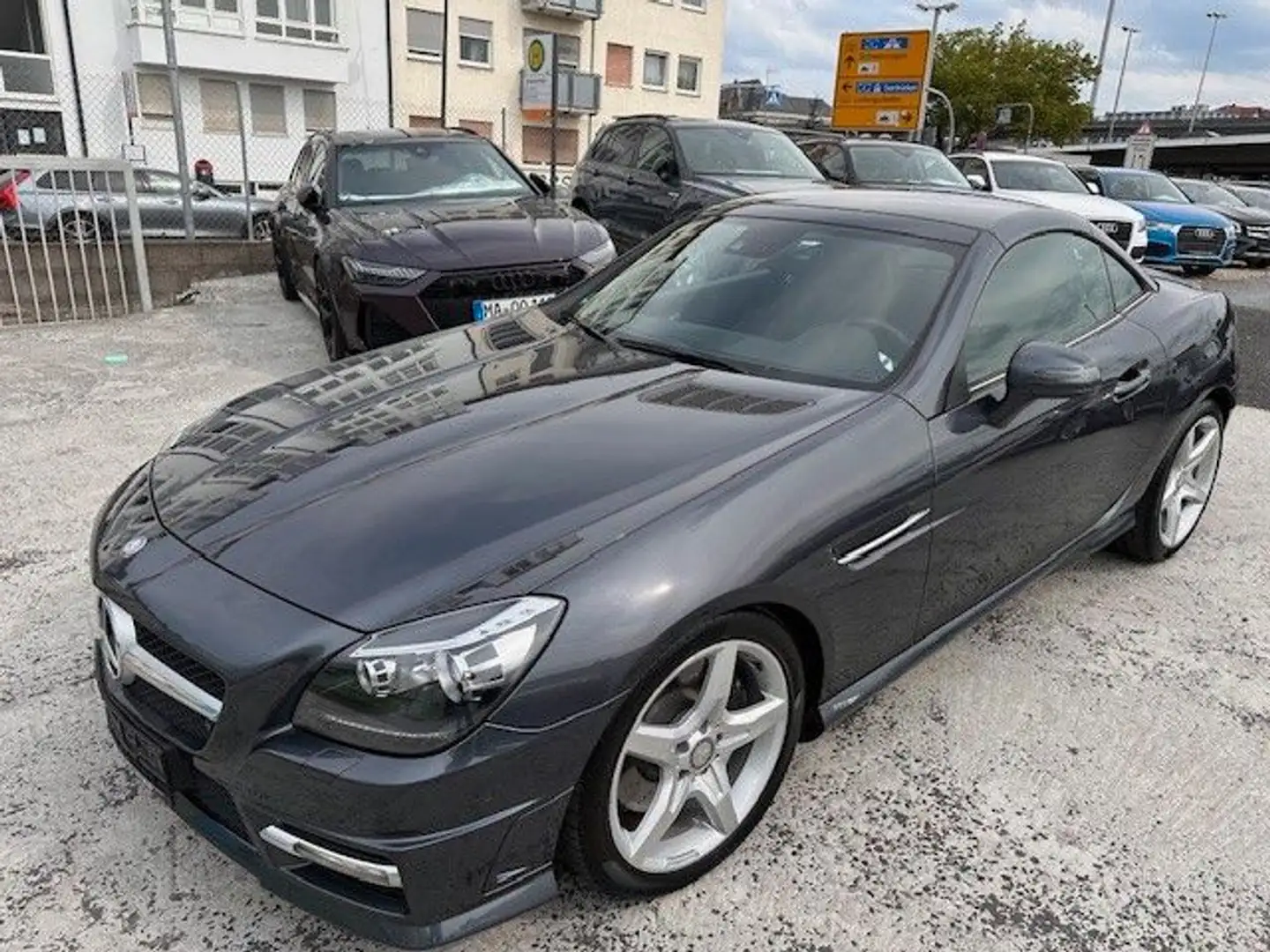 Mercedes-Benz SLK 200 SLK Roadster SLK 200 BlueEfficiency 1,8 CGI Gris - 1