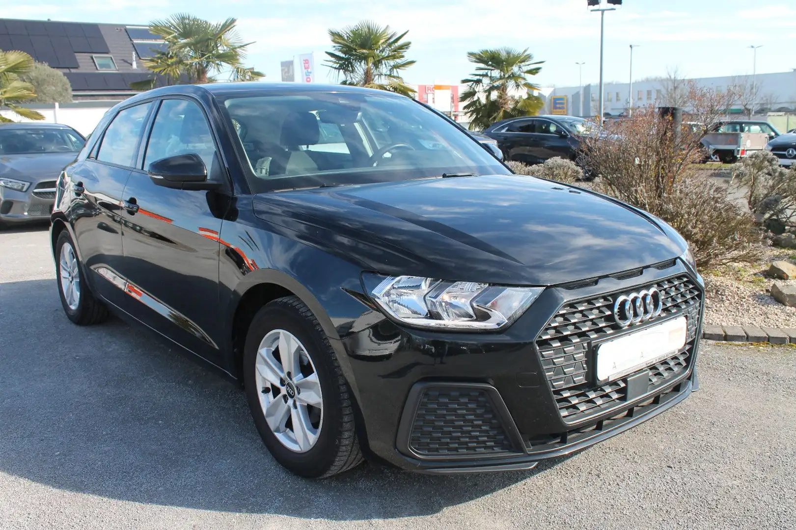 Audi A1 Sportback, CarPlay, Android, SHZ, Navi Schwarz - 1