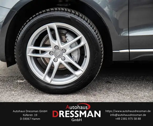 Audi Q5 view 7