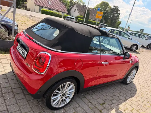 Mini Cooper Cooper view 9