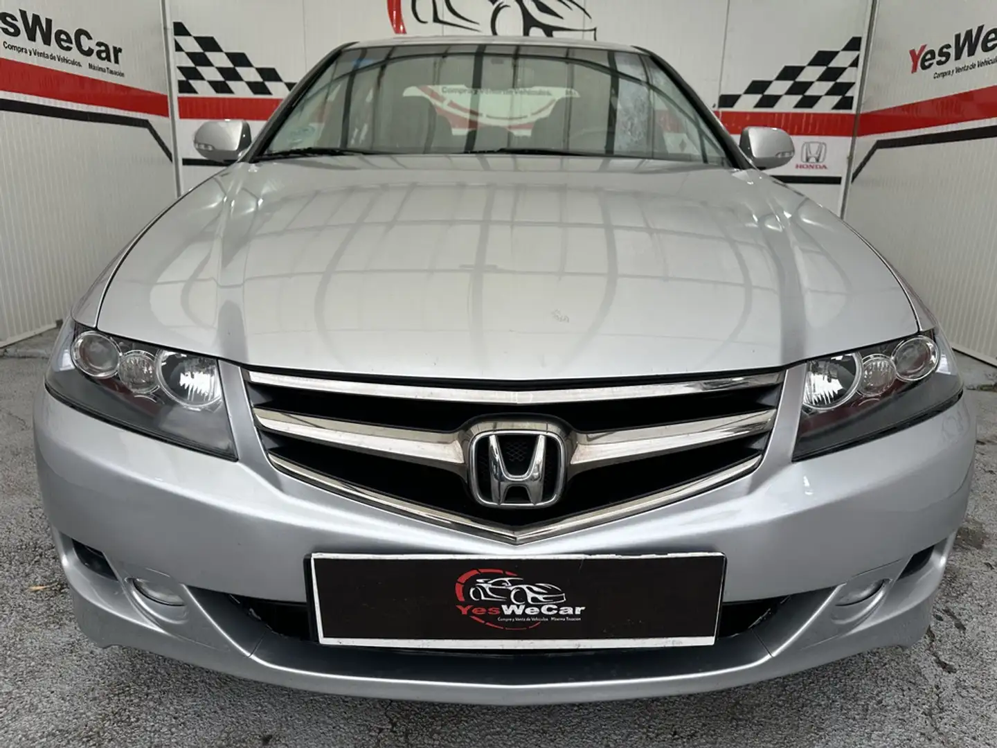 Honda Accord 2.0i-VTEC Sport Grau - 2