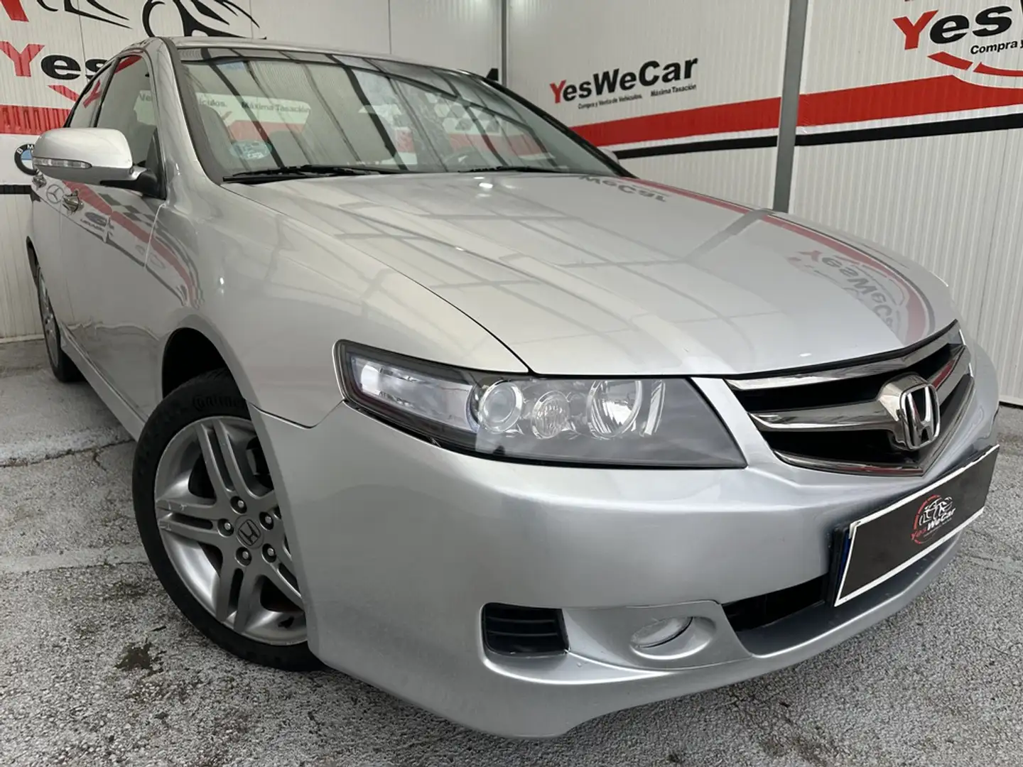 Honda Accord 2.0i-VTEC Sport Grau - 1