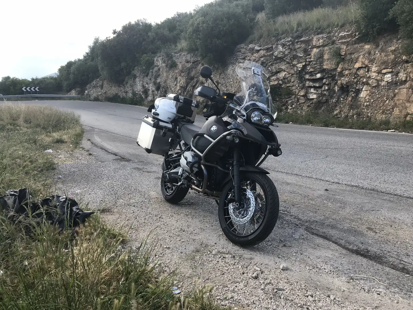 BMW R 1200 GS Adventure Triple Black Negro - 2