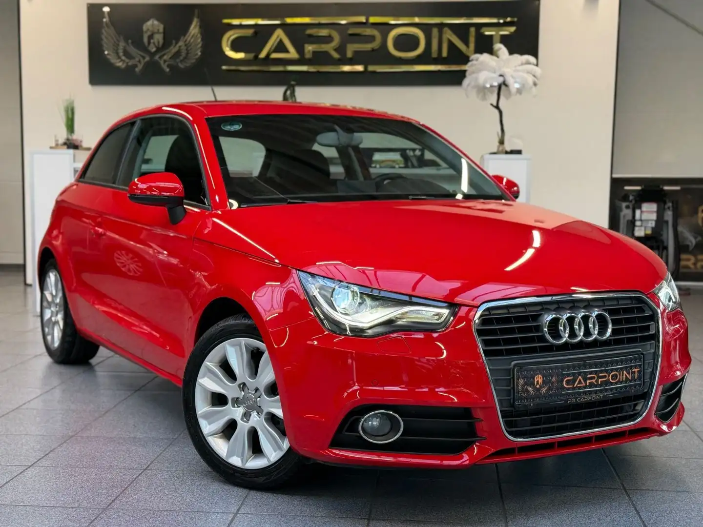 Audi A1 1,4l ambition /Xenon/Navi/PDC/1.Hand/SHZ/BT Rot - 1