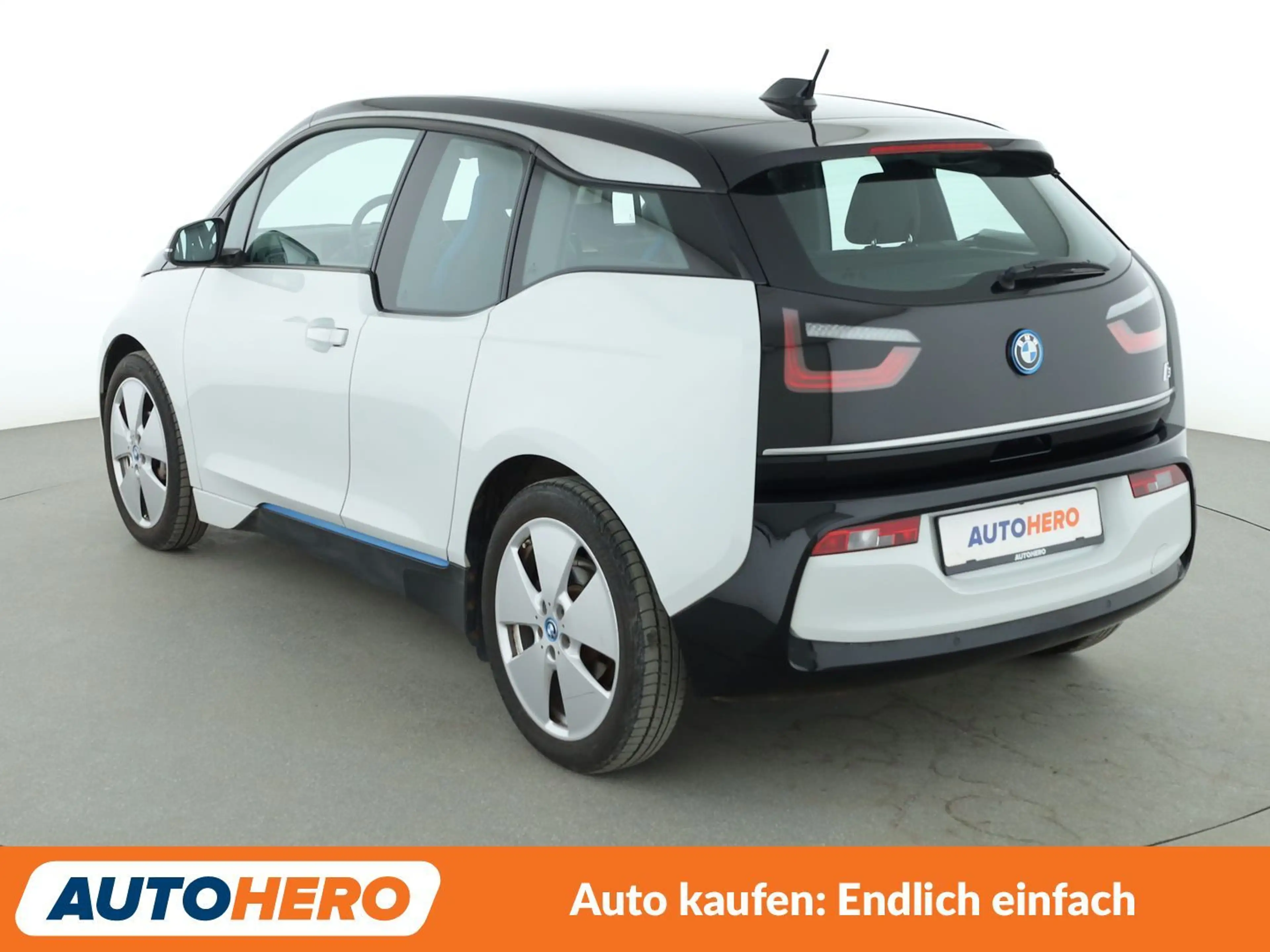 BMW i3 i3 Aut.*NAVI*LED*TEMPOMAT*PDC*BLUETOOTH* — photo 4